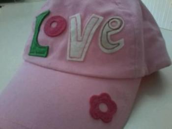 GRATIS. Gorra para niña. Talla 48 cm.