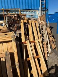 Se regala Palets y Madera
