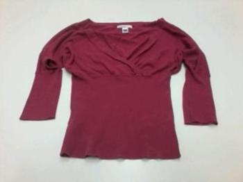 GRATIS. Suéter primaveral. Mango Basics.