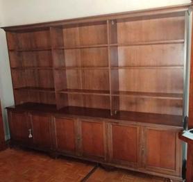 Libreria de madera estilo ingles