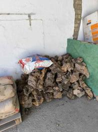 leña con las astillas de regalo